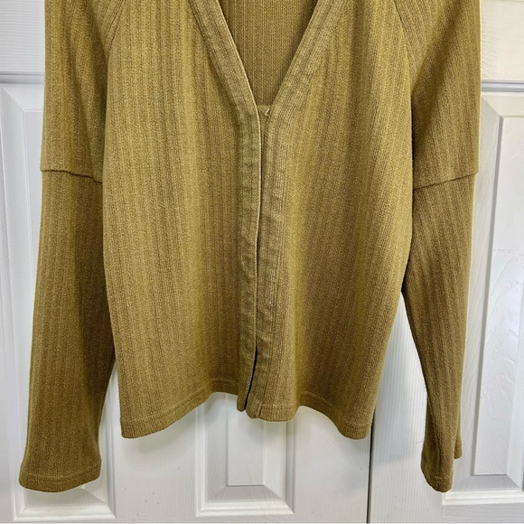 Anthropologie Olive Green V-Neck Snap Front Long Sleeve Top Size XL - Picture 3 of 15